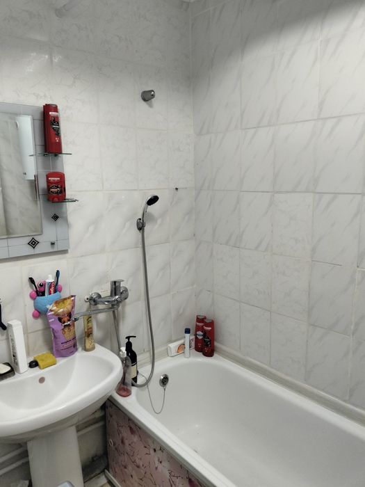 Продам двухкомнатную, улучшенная