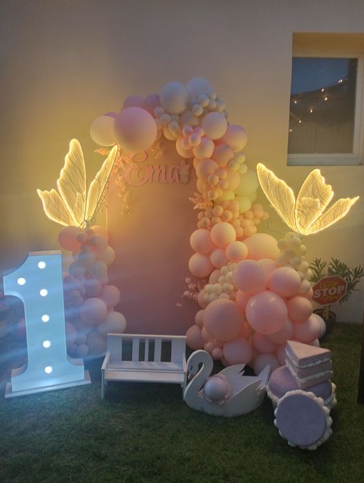 Arcade de baloane, aranjamente nunta, botez și aniversari