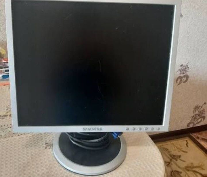 Телевизор и мониторы на запчасти