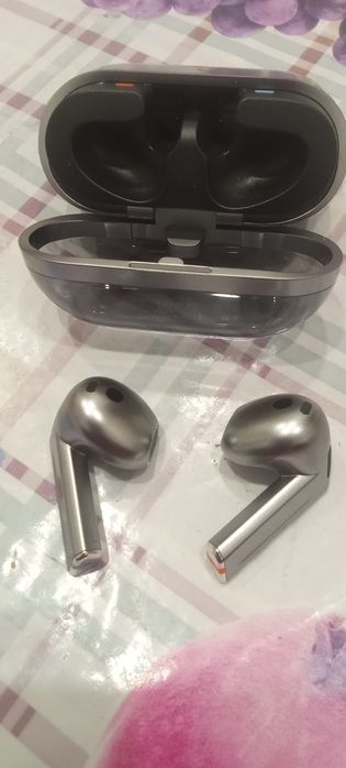 Наушники Samsung