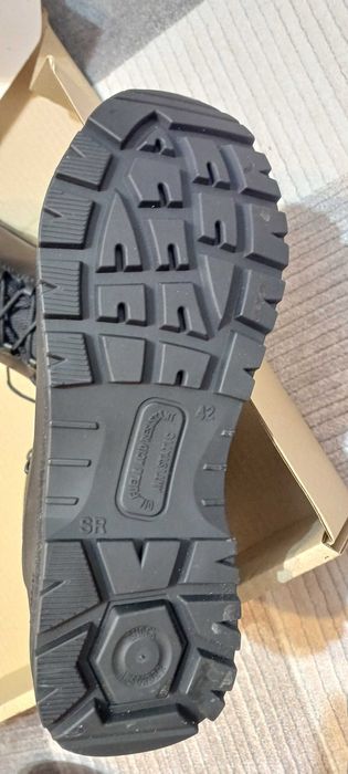 Черни зимни кубинки 42 размер