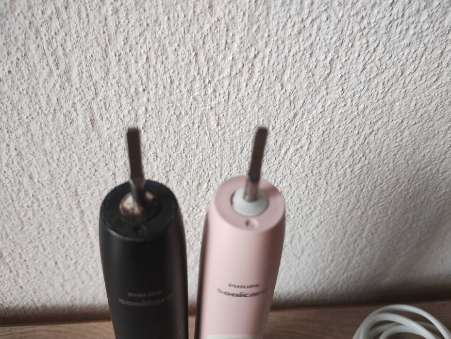 Philips Sonicare HX680 комплект черна и розова