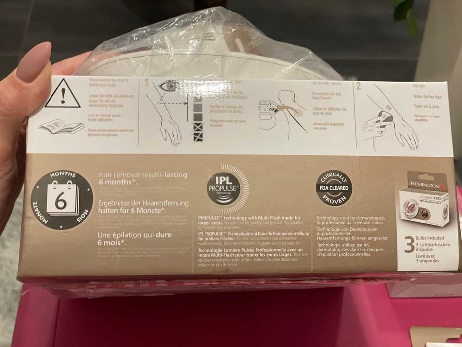 Фотоепилатор Remington i-Light IPL6000 + две чисто нови лампи