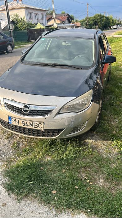 Opel astra j turier 1.3 cdti