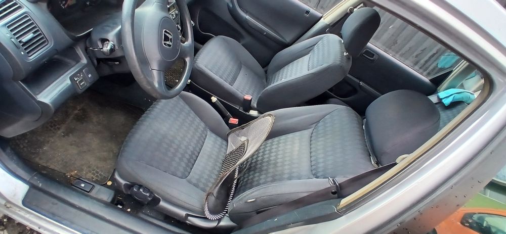 Honda civic 1.6i v-tec 110hp 2001