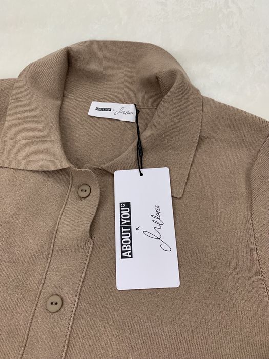 Ефектна рокля фино плетиво