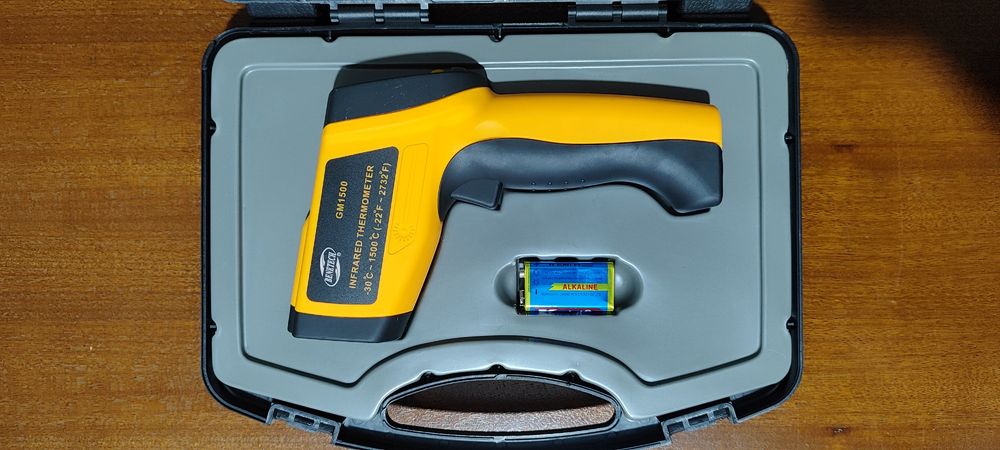Benetech пирометр GM1500