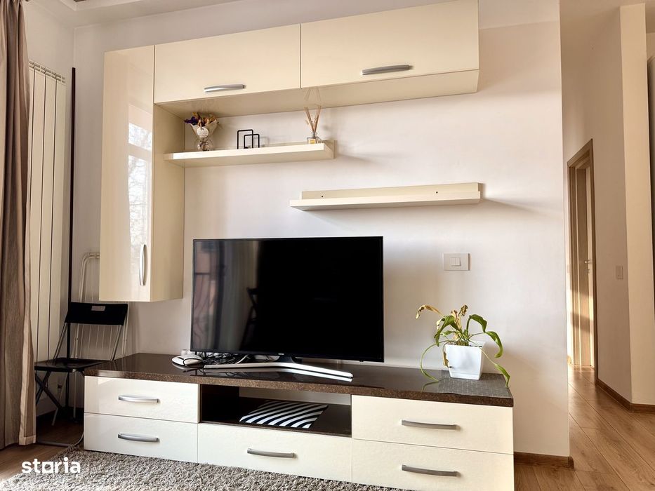 De închiriat!! apartament 3 camere, Moara de vânt