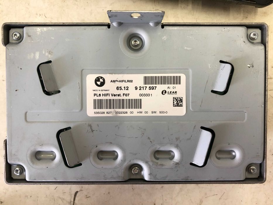 Sistem audio Hi Fi complet amplificator,boxe,instalatie BMW F01