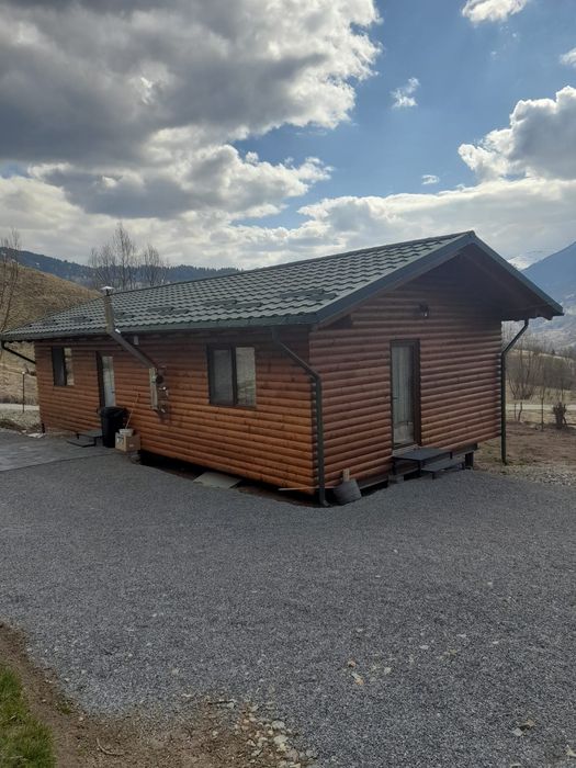 Cabană cu toate utilitățile