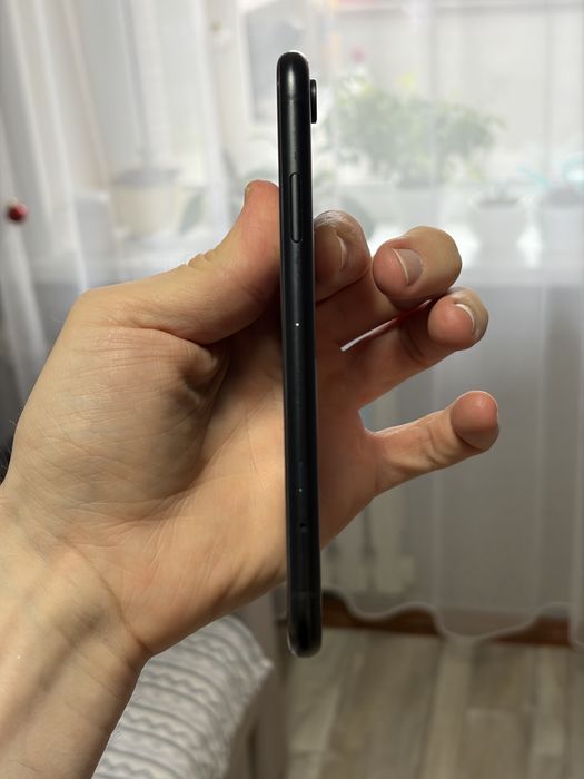 iphone XR в отличном состонии
