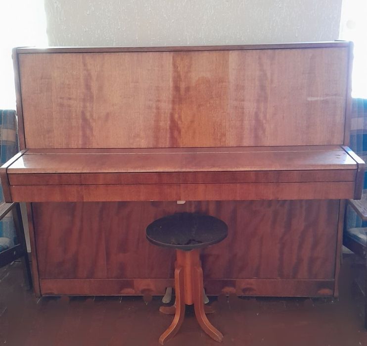 Продаётся  пианино "Беларусь"