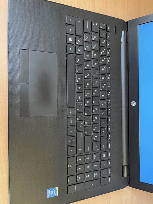 Офисный ноутбук HP