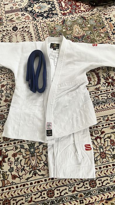 Кимоно для дзюдо