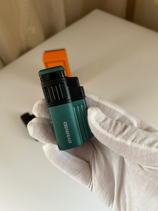 Запалка за пури – 4 джет пламъка, турбо, 3 цвята