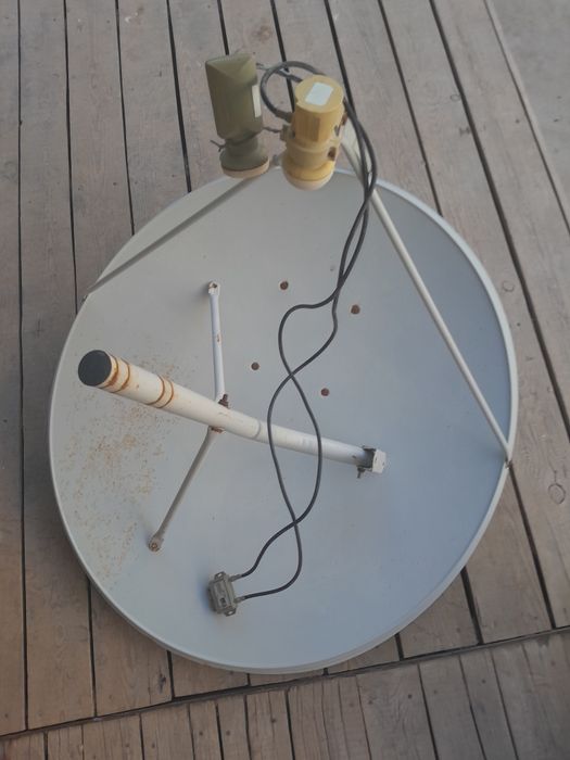 Спутниковий парабалний антенна кичик 2 галовкаси бор стар трек тенери