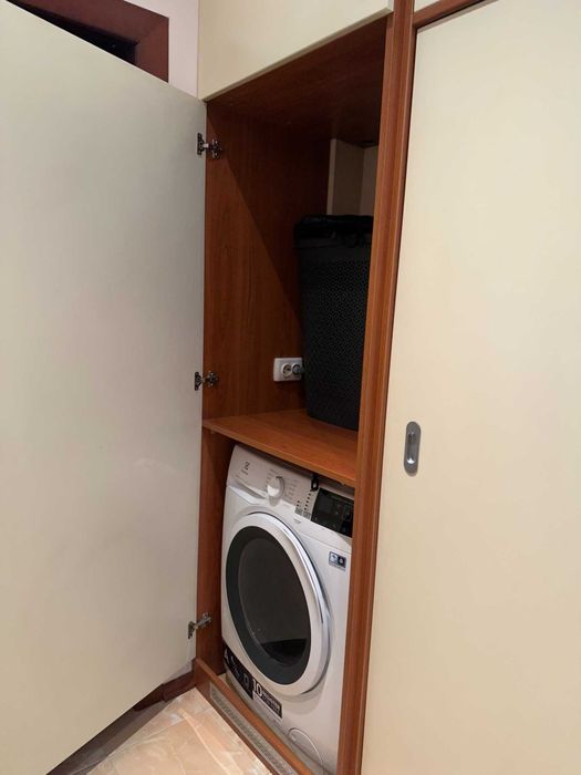 Дава се под наем Тристаен апартамент в София, Изток - 88 кв.м за 700 € - Снимка #14