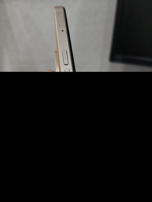 Продам смартфон OPPO RENO 7