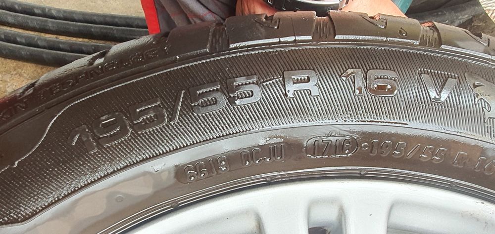 Гуми 2бр 195/55/16 - 1 бр - 65лв