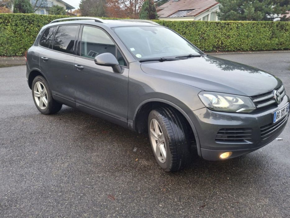 Volkswagen Touareg 3.0tdi 2012 200.000km *fara acte* pentru piese*
