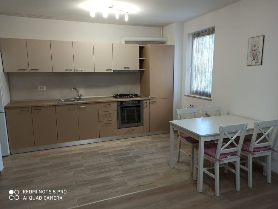 Închiriez apartament Urban Plazza