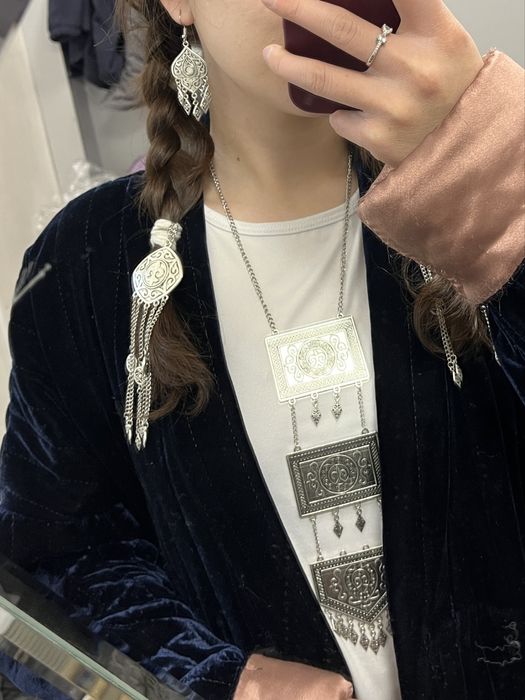 Шашбау сыргасымен алка сатылады