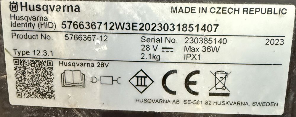 Robot tuns gazon Husqvarna Automower 105