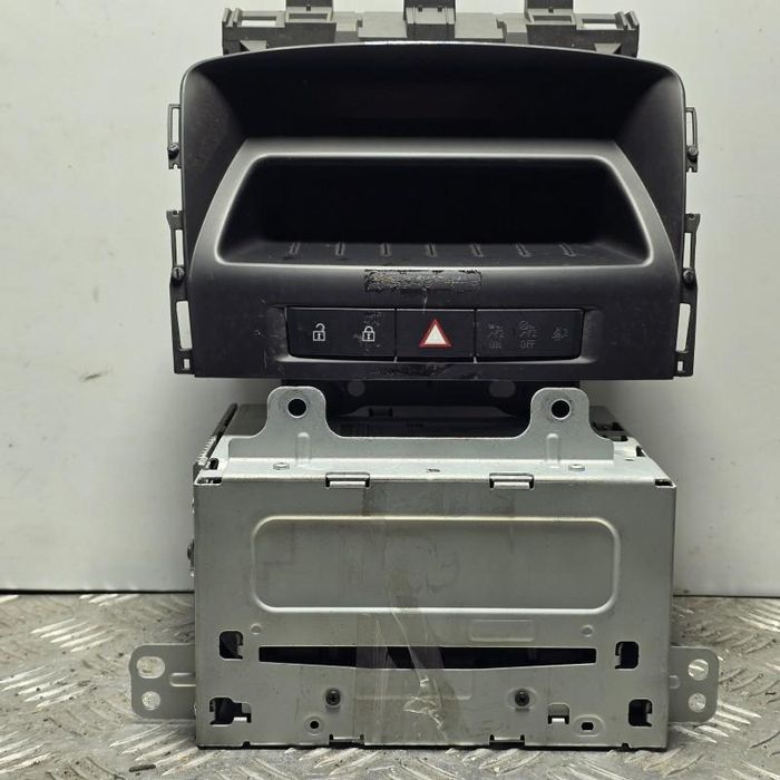 Unitate CD Player auto cu display Opel Astra J