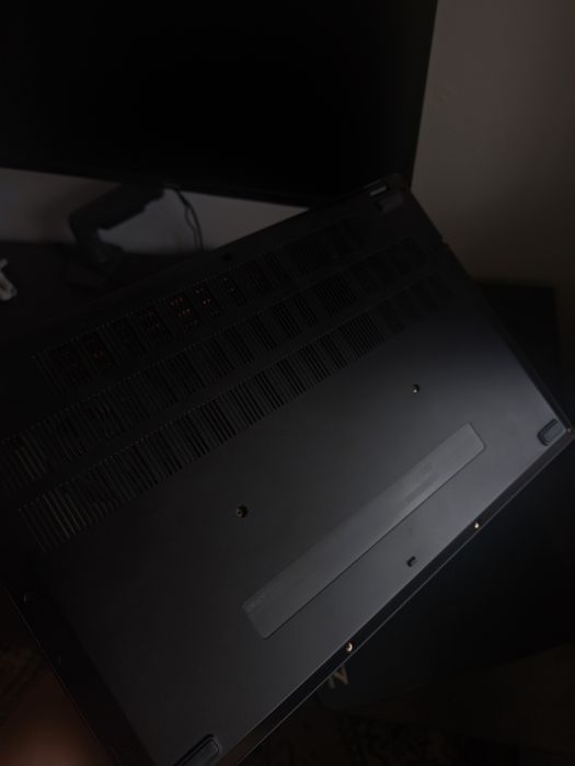 Продам ноутбук Ryzen 7