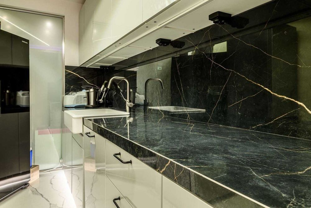 Продава се Тристаен апартамент в София, Младост 4 - 100 кв.м за 1400 €/кв.м - Снимка #1