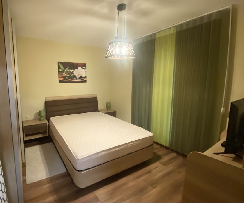 Двустаен в ж.к.Чайка, с интернет и кабелна, лукс обзаведен