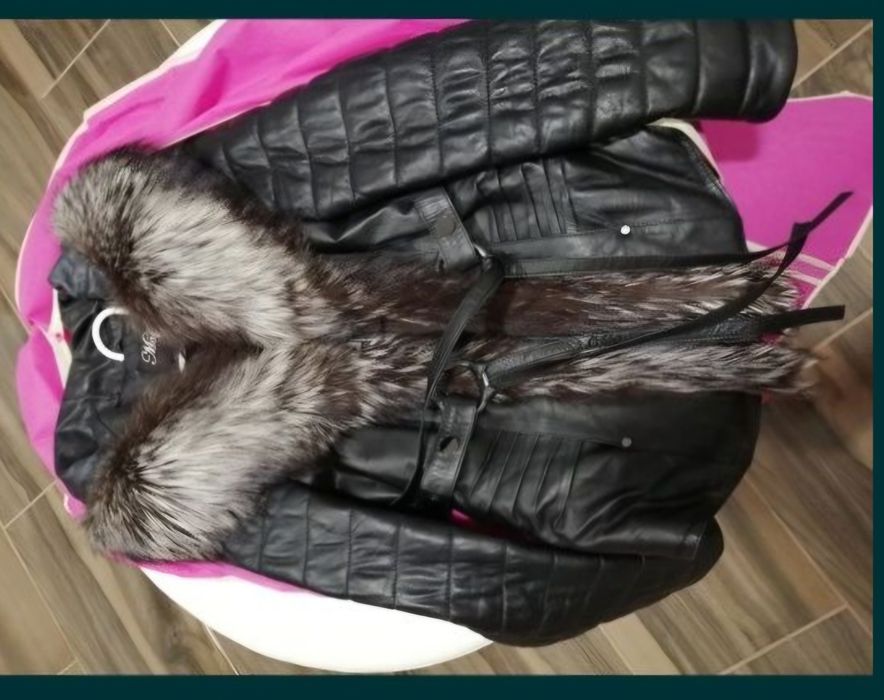 PINKO кожен панталон на марката Pinko