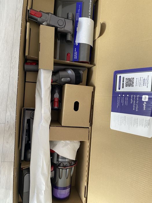 продам Dyson пылесос