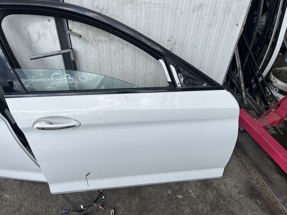 Врата бмв 5 г30 седан ( vrata bmw 5 g30 sedan )