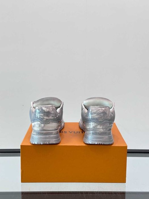 Adidasi Louis Vuitton Run Away Maxi Calitate Premium