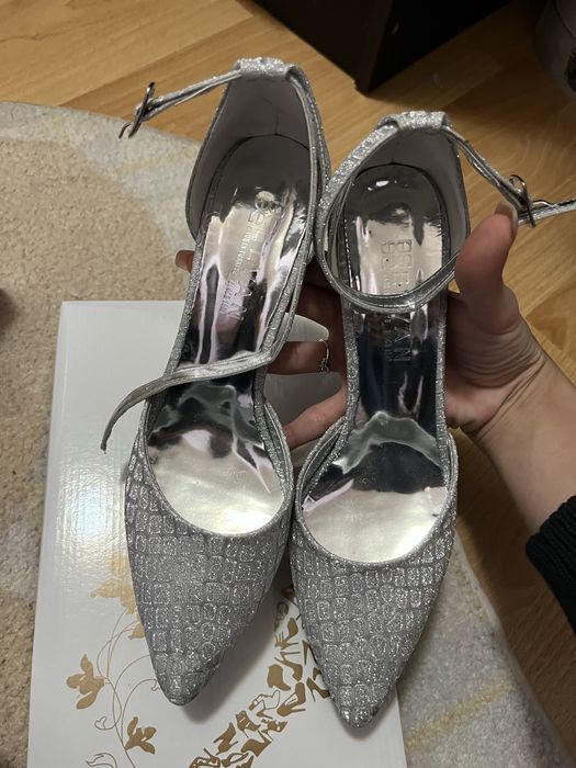 Сребърни Бални Токчета