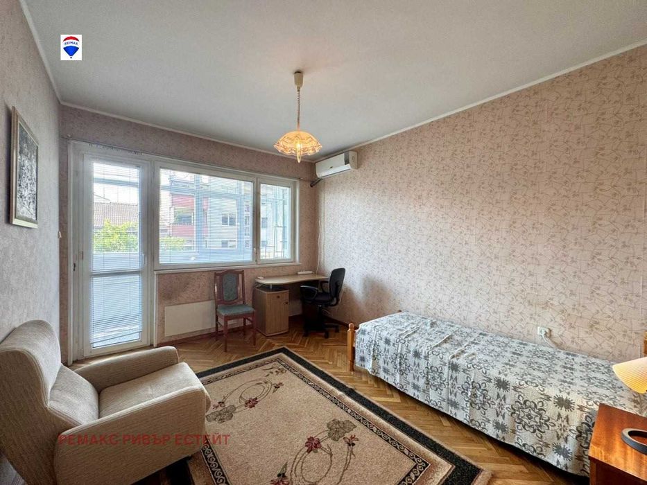 Дава се под наем Тристаен апартамент в Русе, Широк център - 110 кв.м за 280.5 € - Снимка #9