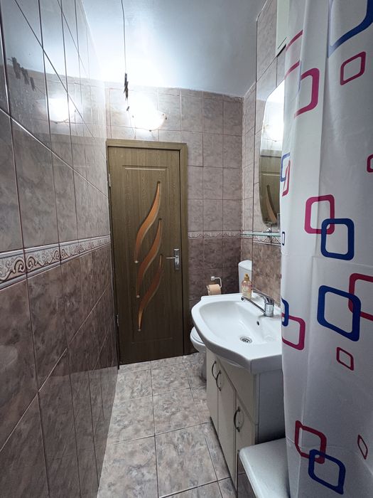 Închiriez Garsonieră zona Radu Negru