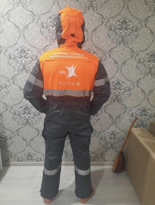 Продам летний костюм