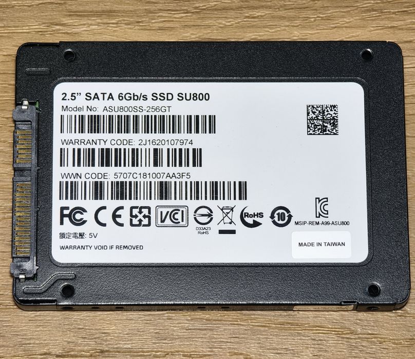 SSD 256gb Adata SU800