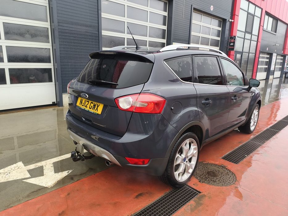 Ford Kuga Titanium AWD 4x4 Euro 5 MOT 10/26