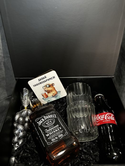 Подарочные букеты и боксы