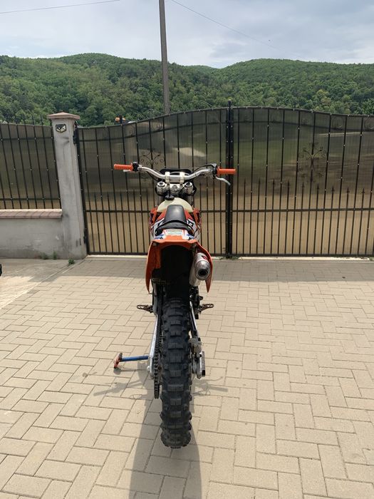 Vând ktm exc 250 2t