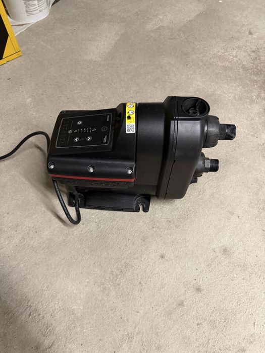Хидрофорна помпа Grundfos Scala 2 3-45