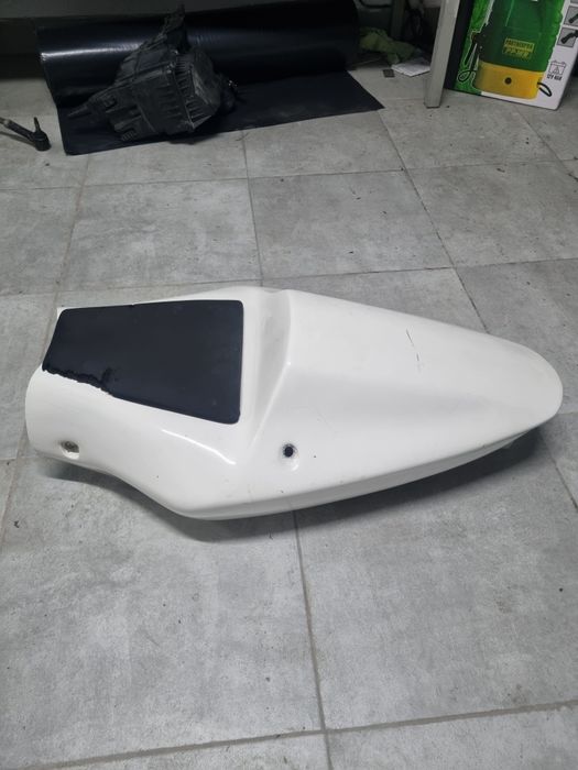 Опашка suzuki gsxr 600 k2