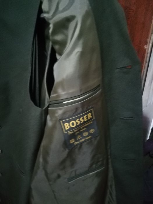 Продам мужской костюм