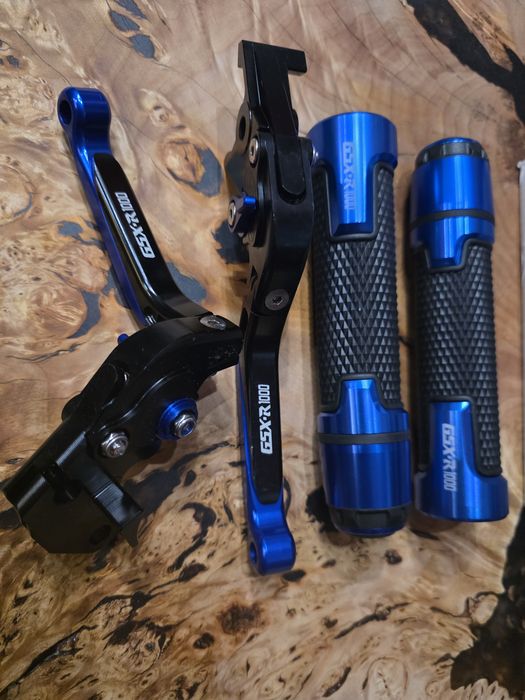 Лостчета и ръкохватки за SUZUKI GSXR 1000 k1 k2 k3 k4