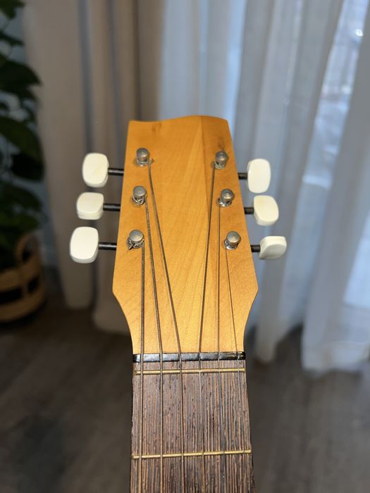 Chitara ukulele Bruko cu 6 corzi made in Germany