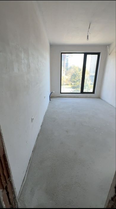 Продава се Тристаен апартамент в Пловдив, Тракия - 96 кв.м за 1063 €/кв.м - Снимка #1