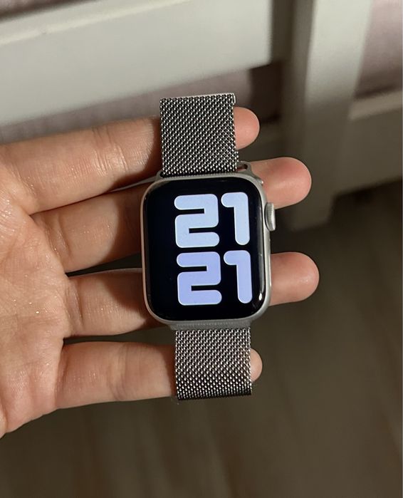 Apple Watch 40mm SE 2 СРОЧНО